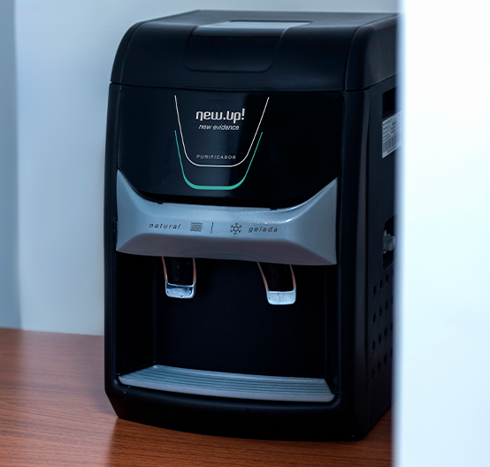 Purificador de Água New Pure Refrigerado Preto de Mesa